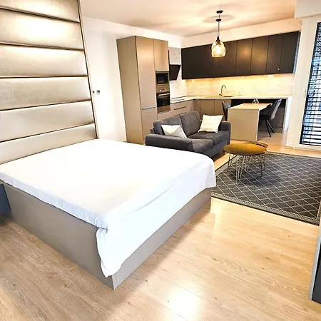 Golf Karpatska Apartment